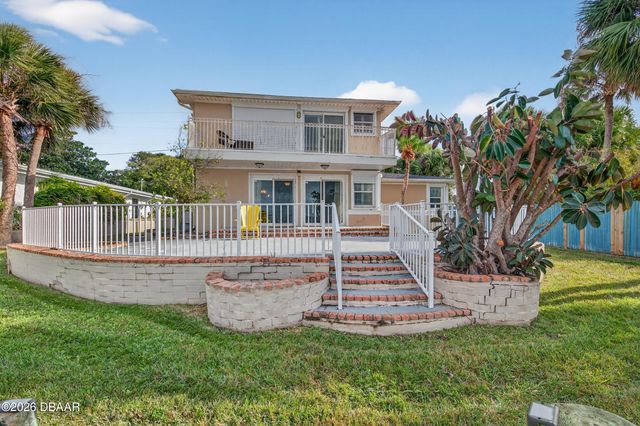 482 Riverside Drive, Ormond Beach, FL 32176