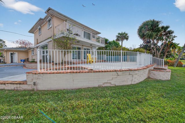 482 Riverside Drive, Ormond Beach, FL 32176