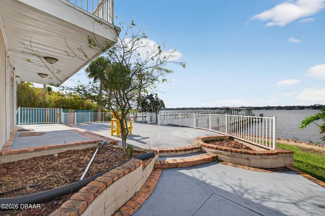 482 Riverside Drive, Ormond Beach, FL 32176