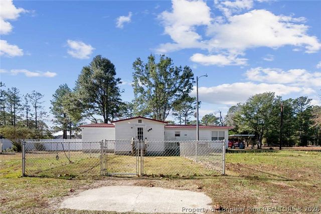 5345 Chicken Foot Road, St Pauls, NC 28384
