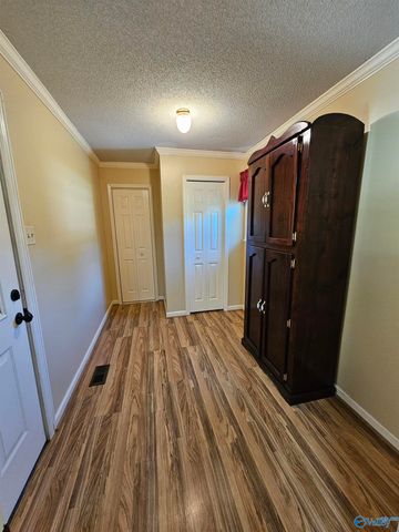 1850 Peach Orchard Road NW, Hartselle, AL 35640