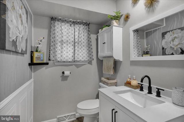 4237 DANOR DR, Reading, PA 19605