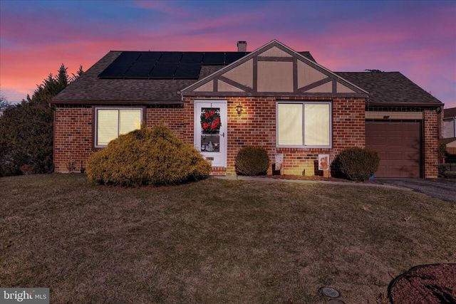 4237 DANOR DR, Reading, PA 19605