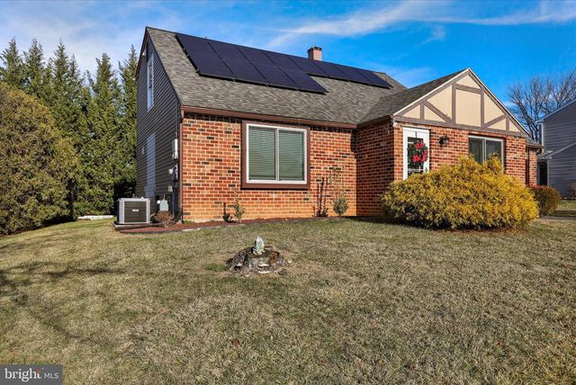 4237 DANOR DR, Reading, PA 19605