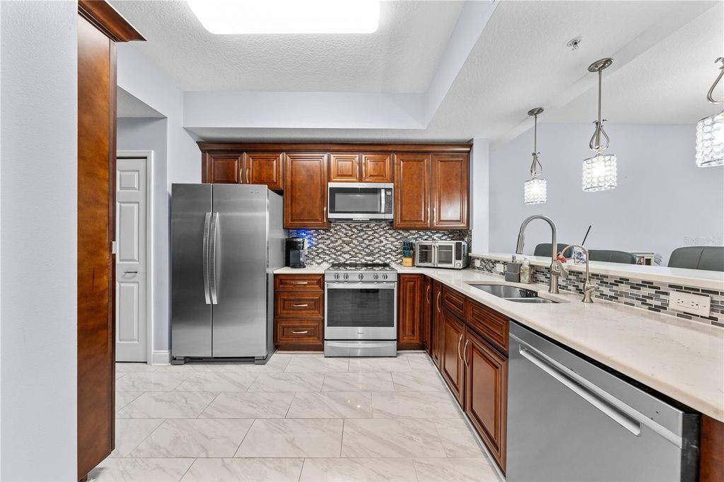 Image 19 of property listing at 6336 BUFORD STREET 305, Orlando, FL 32835