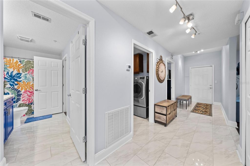 Image 34 of property listing at 6336 BUFORD STREET 305, Orlando, FL 32835