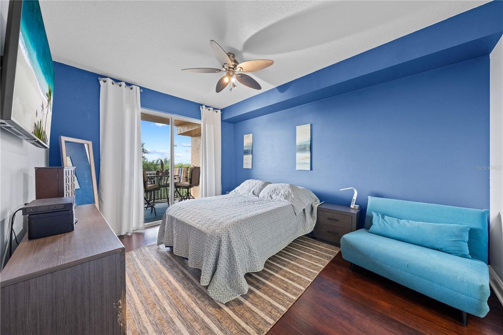 Image 36 of property listing at 6336 BUFORD STREET 305, Orlando, FL 32835