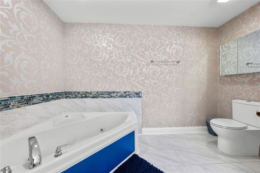 Image 43 of property listing at 6336 BUFORD STREET 305, Orlando, FL 32835