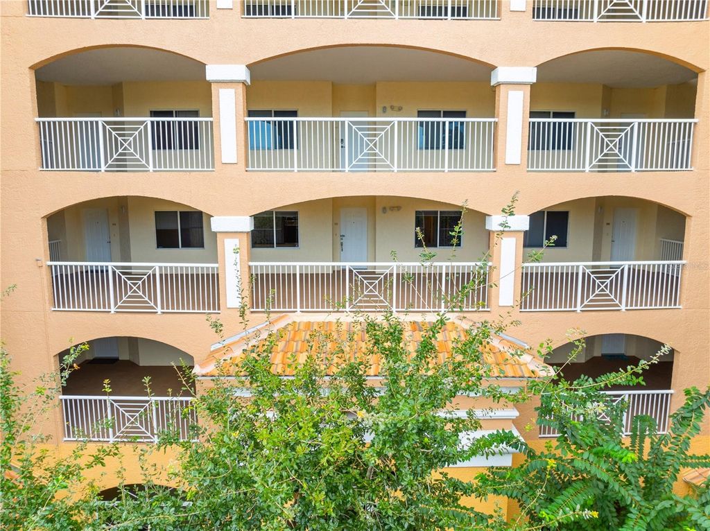 Image 49 of property listing at 6336 BUFORD STREET 305, Orlando, FL 32835