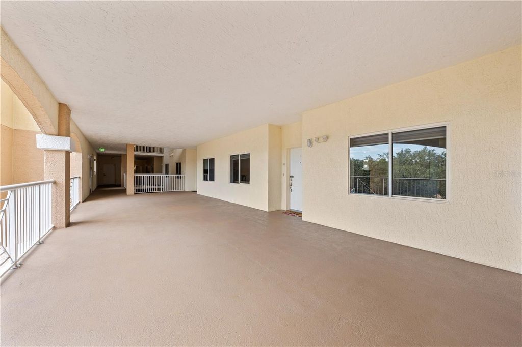 Image 7 of property listing at 6336 BUFORD STREET 305, Orlando, FL 32835