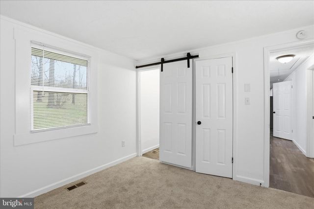 2883 WILLIAMSPORT PIKE, Martinsburg, WV 25404