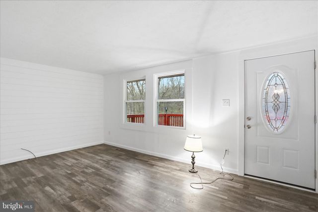 2883 WILLIAMSPORT PIKE, Martinsburg, WV 25404