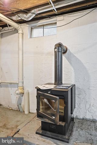 2883 WILLIAMSPORT PIKE, Martinsburg, WV 25404