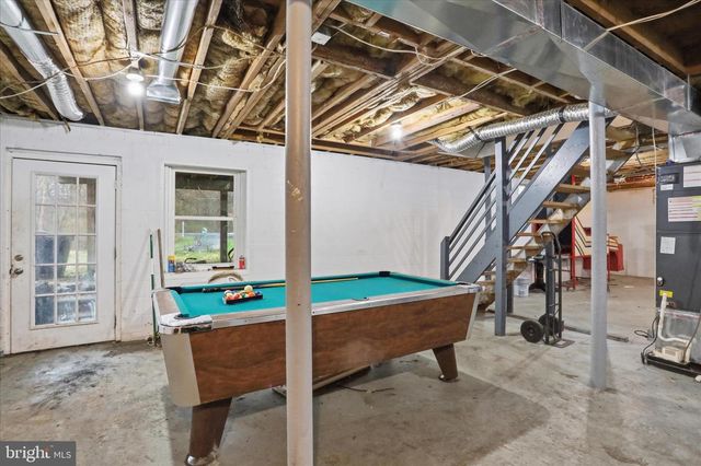 2883 WILLIAMSPORT PIKE, Martinsburg, WV 25404