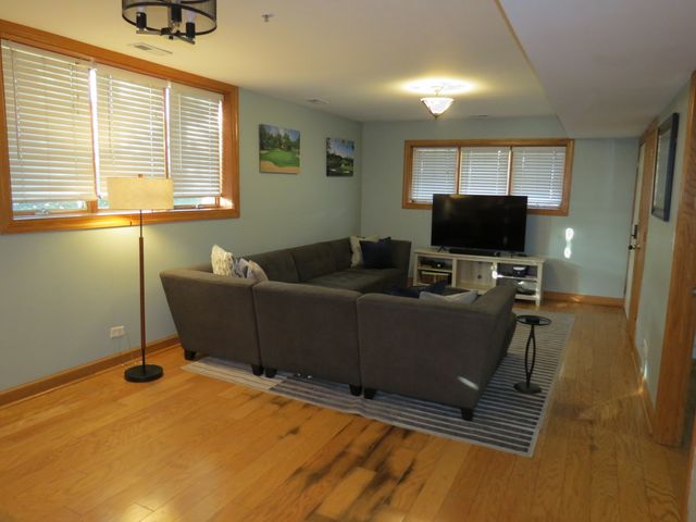 308 State Street 1, Lemont, IL 60439