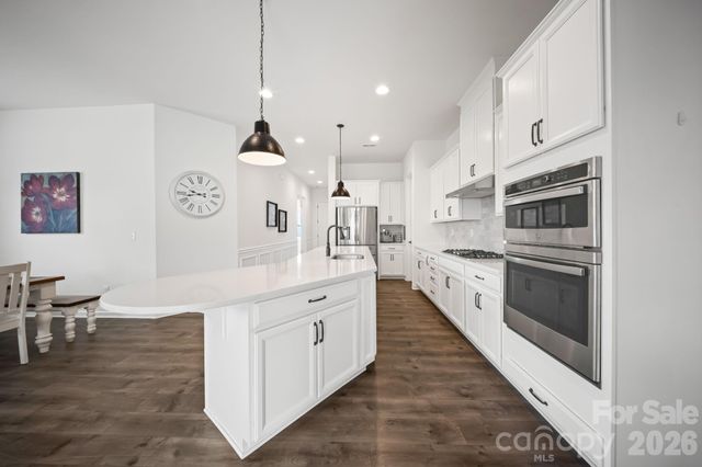 7920 Creek Park Drive, Denver, NC 28037