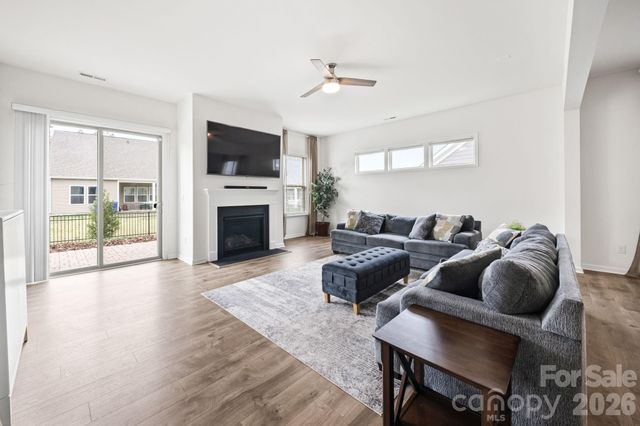 7920 Creek Park Drive, Denver, NC 28037