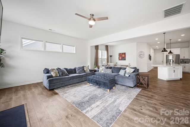 7920 Creek Park Drive, Denver, NC 28037