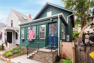 12 Maitland Court, Newport, RI 02840