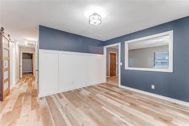 204 W Edmondson Avenue, Springdale, AR 72764