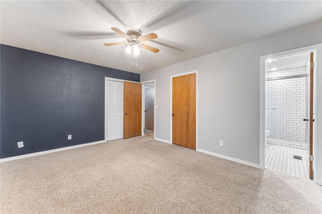 204 W Edmondson Avenue, Springdale, AR 72764