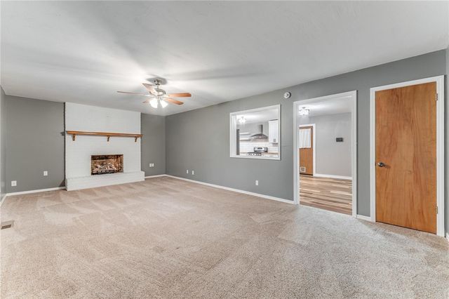 204 W Edmondson Avenue, Springdale, AR 72764