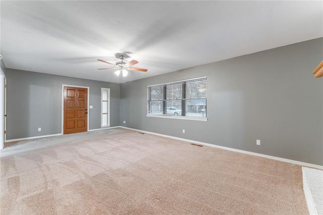 204 W Edmondson Avenue, Springdale, AR 72764