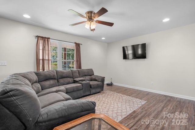 2680 Campground Road, Granite Falls, NC 28630