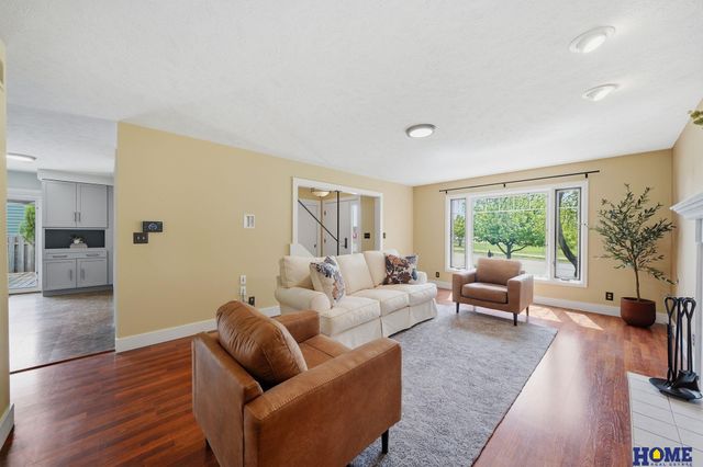 3410 Scottsdale Lane, Lincoln, NE 68516