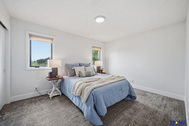 3410 Scottsdale Lane, Lincoln, NE 68516