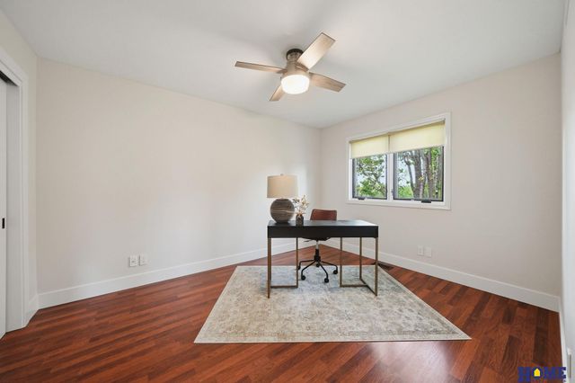 3410 Scottsdale Lane, Lincoln, NE 68516