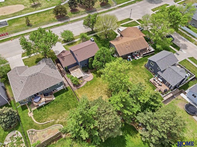 3410 Scottsdale Lane, Lincoln, NE 68516