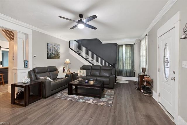 221 Cedar ST, Suffolk, VA 23434