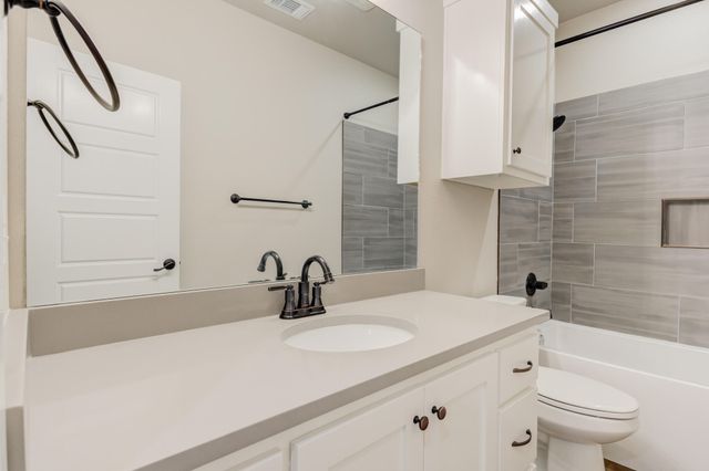 805 N Grover Avenue, Lubbock, TX 79416