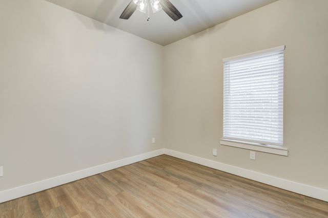 805 N Grover Avenue, Lubbock, TX 79416