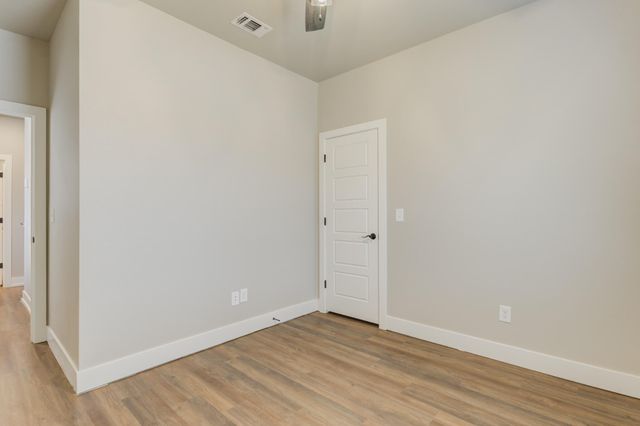 805 N Grover Avenue, Lubbock, TX 79416