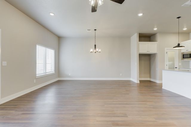 805 N Grover Avenue, Lubbock, TX 79416