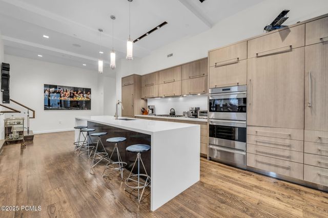 333 Main St 10, Park City, UT 84060