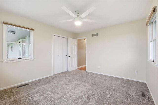 17341 N 158th Street, Basehor, KS 66007