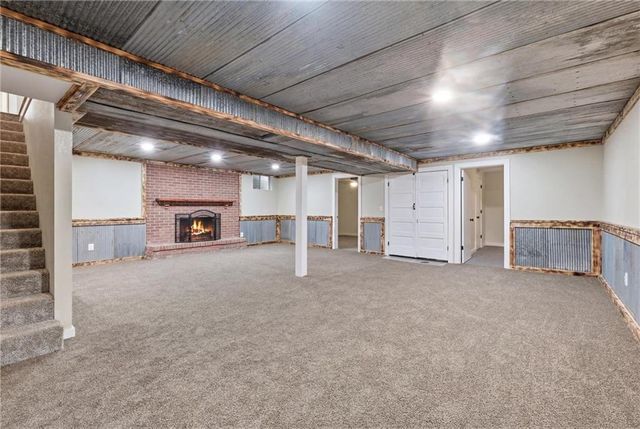 17341 N 158th Street, Basehor, KS 66007