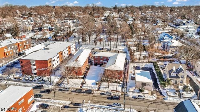 372 Valley St G2, South Orange Village Twp., NJ 07079