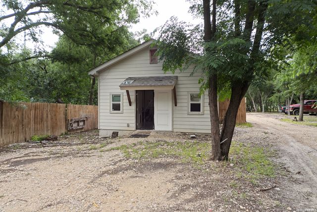 4916 Althea Dr, Leon Valley, TX 78238