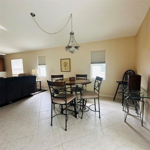 13412 SW PEMBROKE CIRCLE N, Lake Suzy, FL 34269