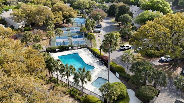 30 Fairway Dunes Lane, Isle Of Palms, SC 29451
