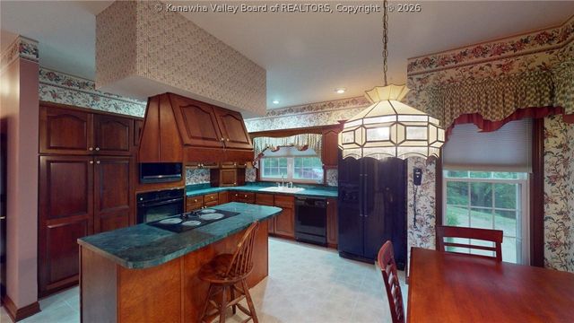 140 Morton Drive, Hamlin, WV 25523