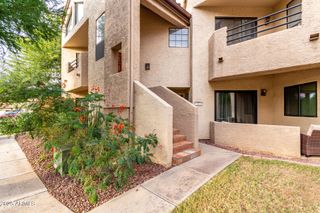 10301 N 70TH Street 201, Paradise Valley, AZ 85253