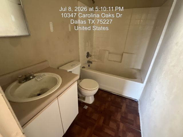 10347 Carolina Oaks Drive, Dallas, TX 75227