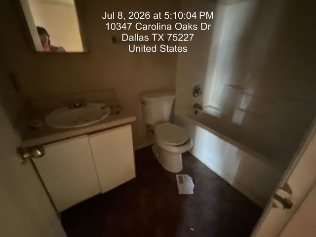 10347 Carolina Oaks Drive, Dallas, TX 75227