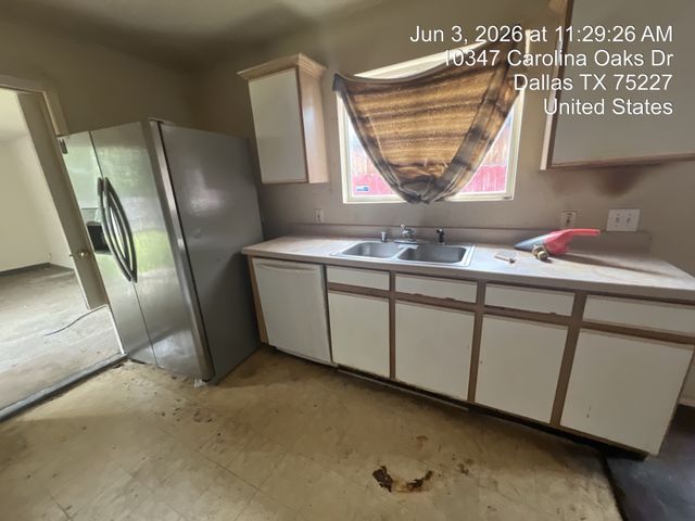 10347 Carolina Oaks Drive, Dallas, TX 75227