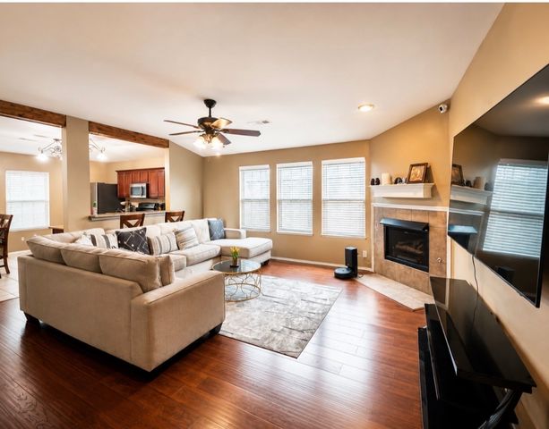 717 Kentucky Derby Lane, Fort Worth, TX 76179